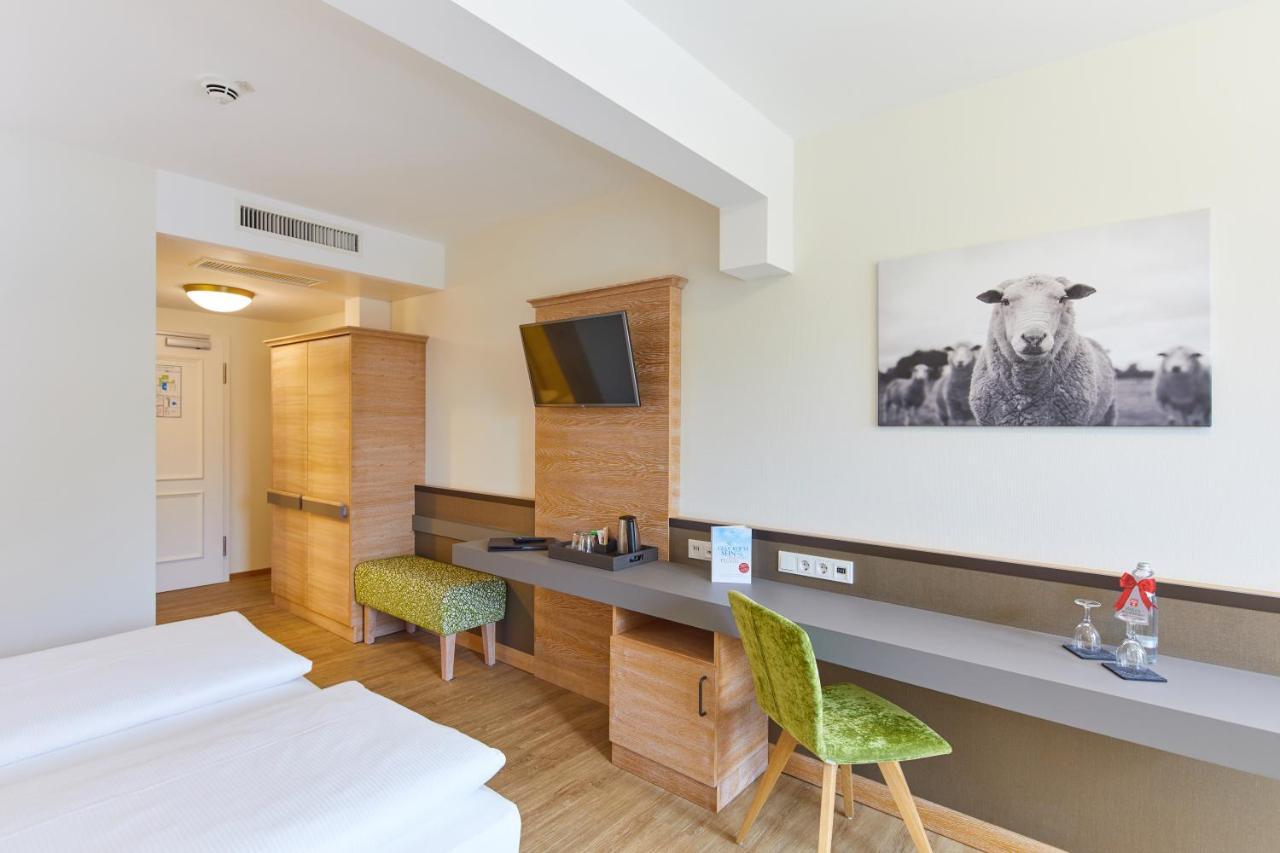 Landgasthof Hotel Hess Neuenstein  ภายนอก รูปภาพ