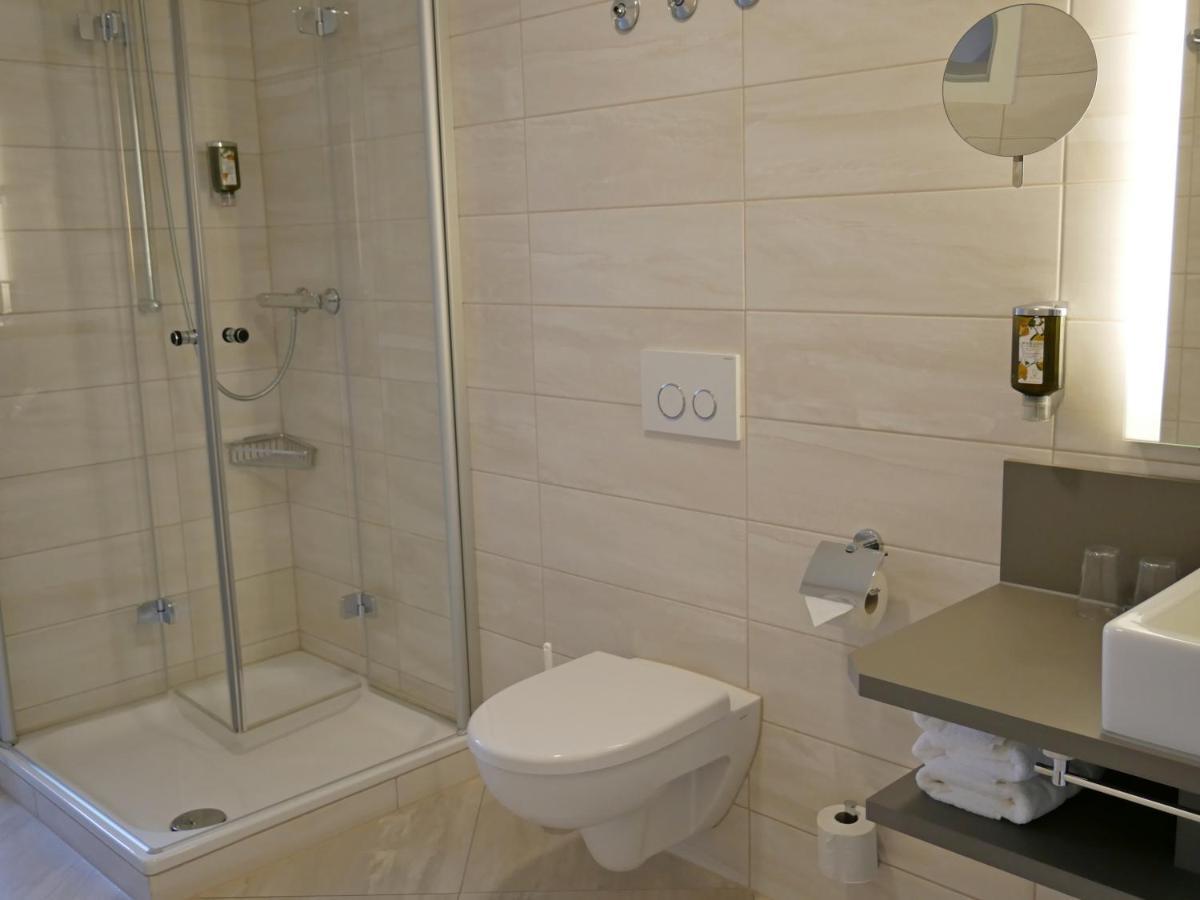 Landgasthof Hotel Hess Neuenstein  ภายนอก รูปภาพ